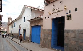 Hostal Alfredo's Palace